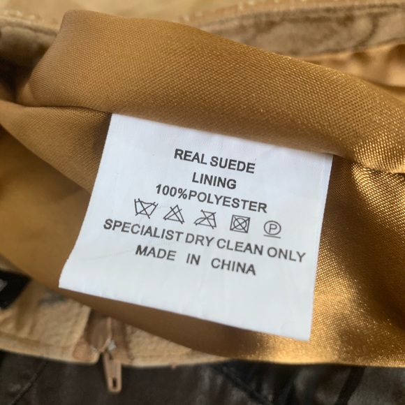 Suede skirt 3/4 EUC - Picture 7 of 7